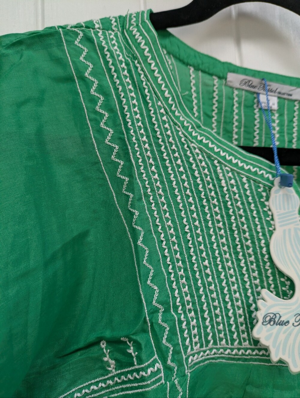 Anthropologie Blue Tassel Brand Embroidered Green Peasant Top - Picture 5 of 12